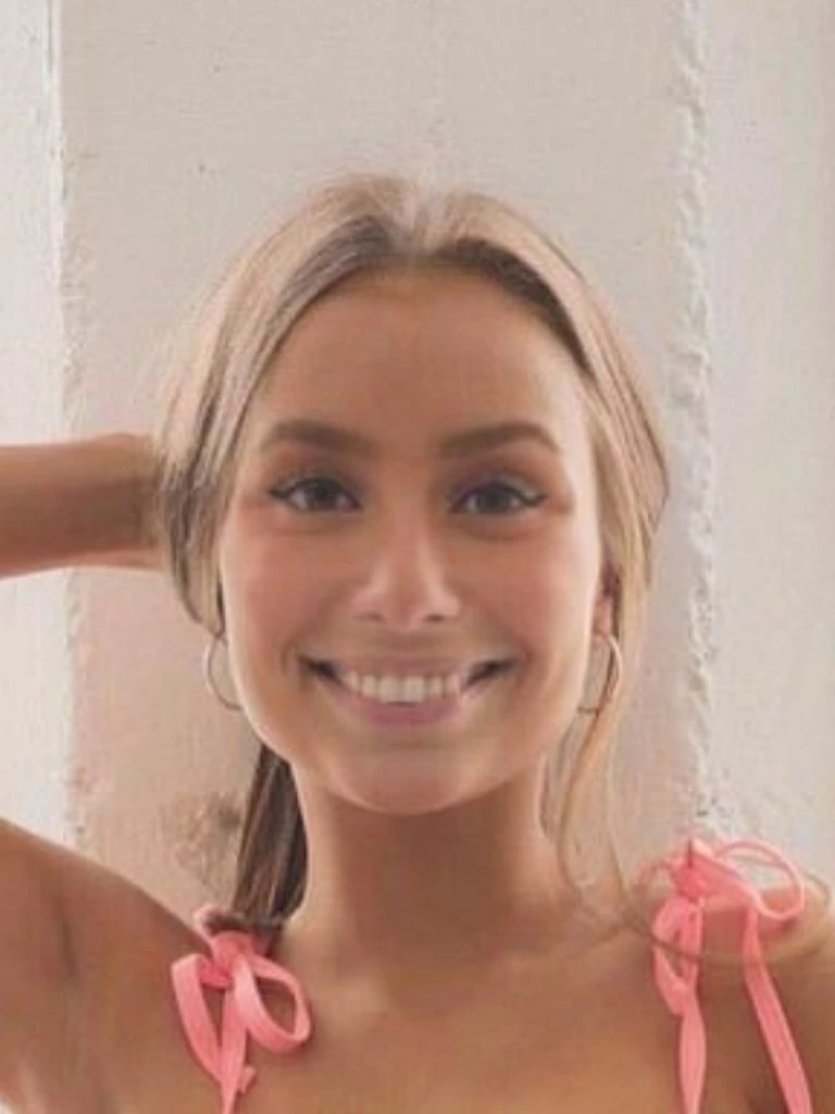 Camilla Hasselgaard Biography: Wiki, Age, Career, Height, Weight, Boyfriend, Net Worth & More